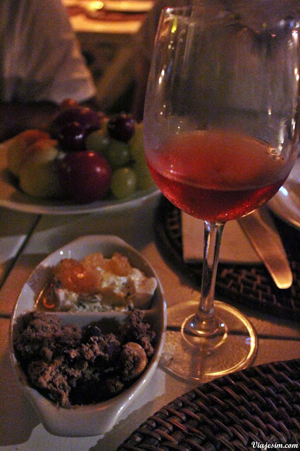 reveillon Búzios restaurante pet friendly porto da barra viagem com cachorro